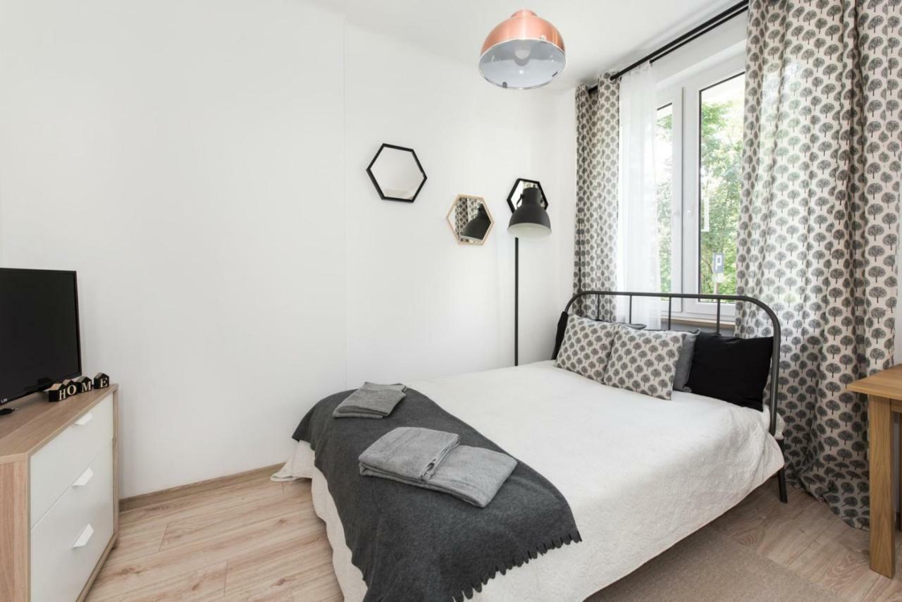 Superapart Gagarina Ministudio Warsaw Luaran gambar